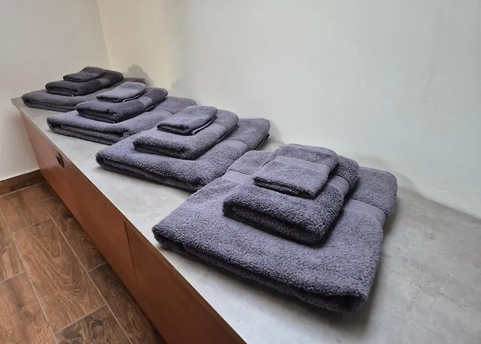 Lägenhet Toelgyes Apartmanhaz