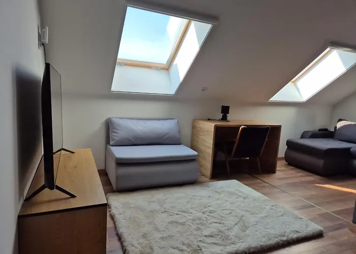 Lägenhet Toelgyes Apartmanhaz Szeged