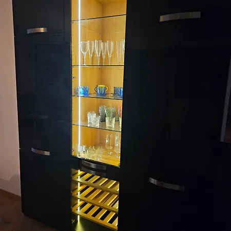 Apartment Toelgyes Apartmanhaz *