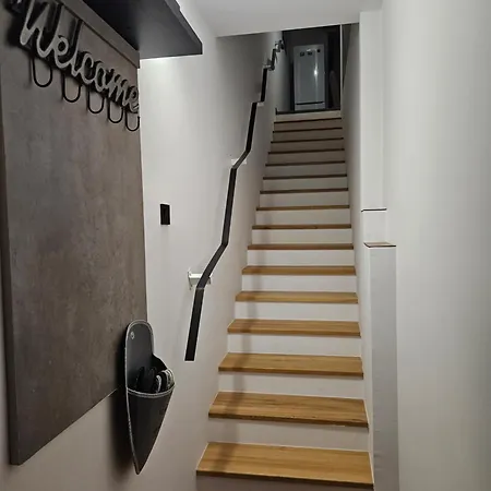 Apartment Toelgyes Apartmanhaz Szegedin