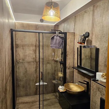 Apartment Toelgyes Apartmanhaz Szegedin